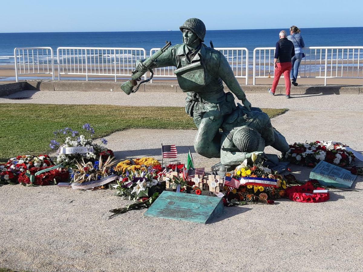 Le So Wild, Maison Avec Jardin Clos, Terrasse Amenagee, 5 Mn A Pied Commerce, Terrain De Tennis, A 800 M De La Plage D'Omaha Beach Jeux Arcade, Jouets, Materiel Jeunes Enfants Enfants, Table Ping-Pong Vierville-sur-Mer Eksteriør billede